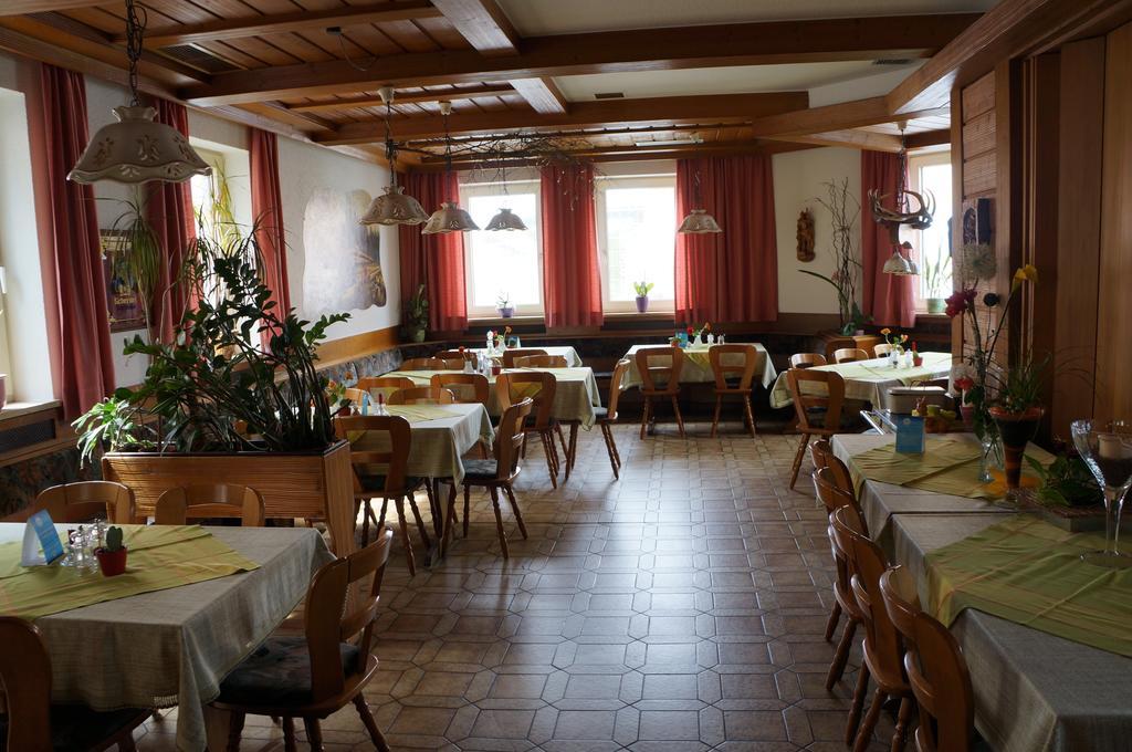 Gasthof Goldene Krone Selbitz Exterior foto